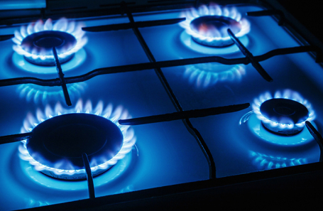 В феврале газ для бытовых потребителей может подешеветь почти на треть