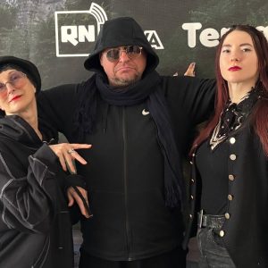 Гастрольный флеш-рояль «жирафов»: теперь и в большом зале!