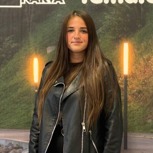 Прекрасная половина  Narva Trans