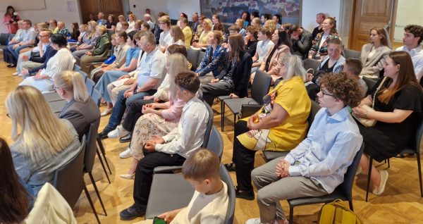 Лучшие умы города: чествование нарвских олимпиадников