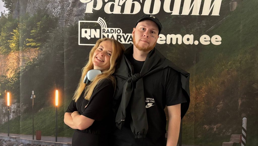«Искренность на кошачьих усах»: тонкости поэтического стендапа
