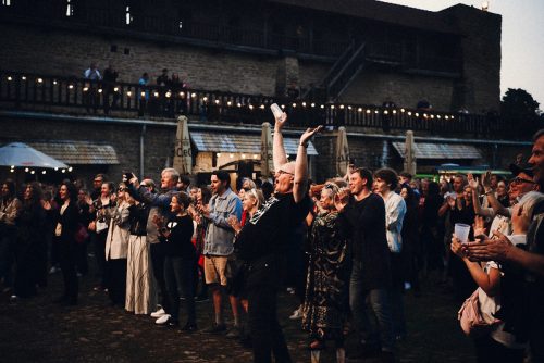 54767884285 f58798f4e0 c (1)