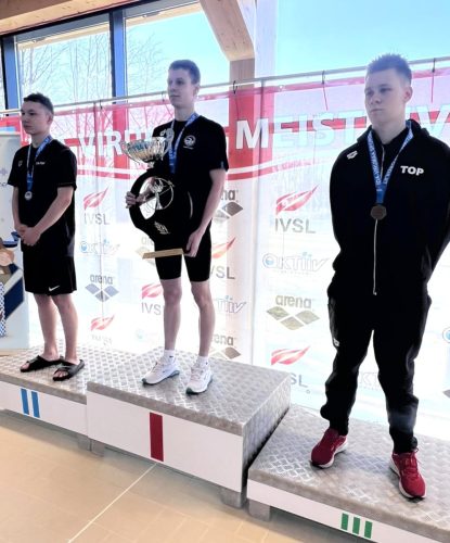 img-135c21f545b2c6c1dccc085116c435b5-v